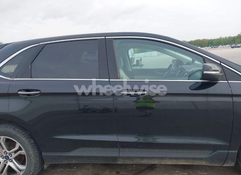 Photo 13 of 2015 Ford Edge TITANIUM (VIN 2FMTK4K84FBB00946)