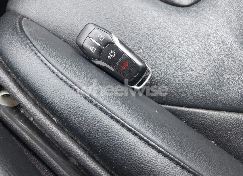 Photo 11 of 2015 Ford Edge TITANIUM (VIN 2FMTK4K87FBB34749)