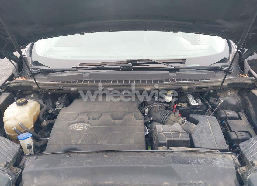 Photo 10 of 2015 Ford Edge TITANIUM (VIN 2FMTK4K87FBC09885)