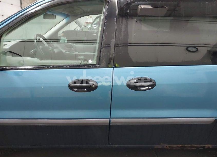 Photo 14 of 2002 Ford Windstar LX (VIN 2FMZA50452BA16647)