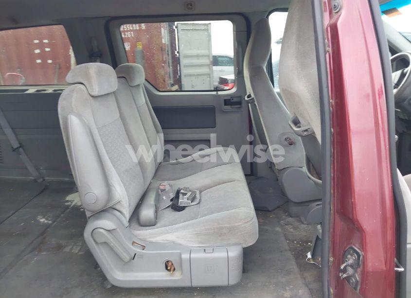 Photo 8 of 2007 Ford Freestar SE (VIN 2FMZA51267BA28374)