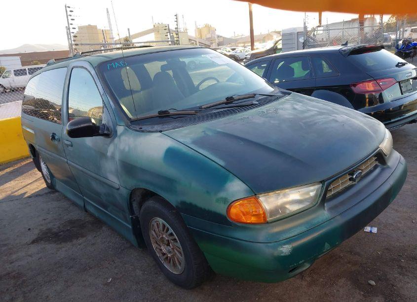 1998 Ford Windstar GL/LIMITED/LX (VIN 2FMZA5140WBC59268) main photo
