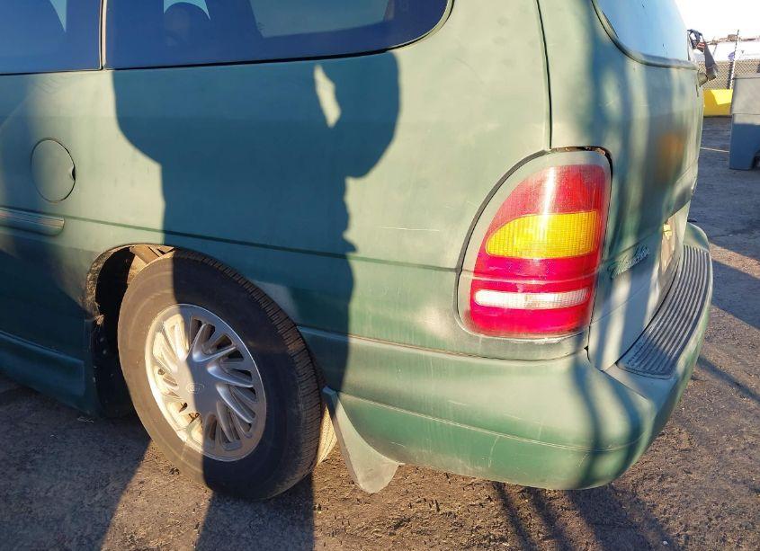 Photo 6 of 1998 Ford Windstar GL/LIMITED/LX (VIN 2FMZA5140WBC59268)