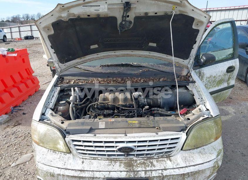 Photo 10 of 2002 Ford Windstar LX (VIN 2FMZA51412BA40328)