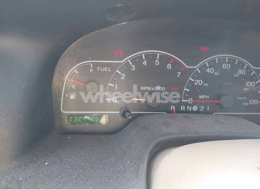 Photo 7 of 2002 Ford Windstar LX W/120A/LX W/130A (VIN 2FMZA51472BA68313)