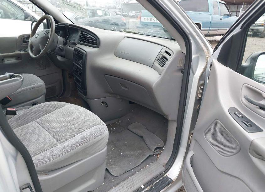 Photo 5 of 2002 Ford Windstar LX (VIN 2FMZA51492BA73495)