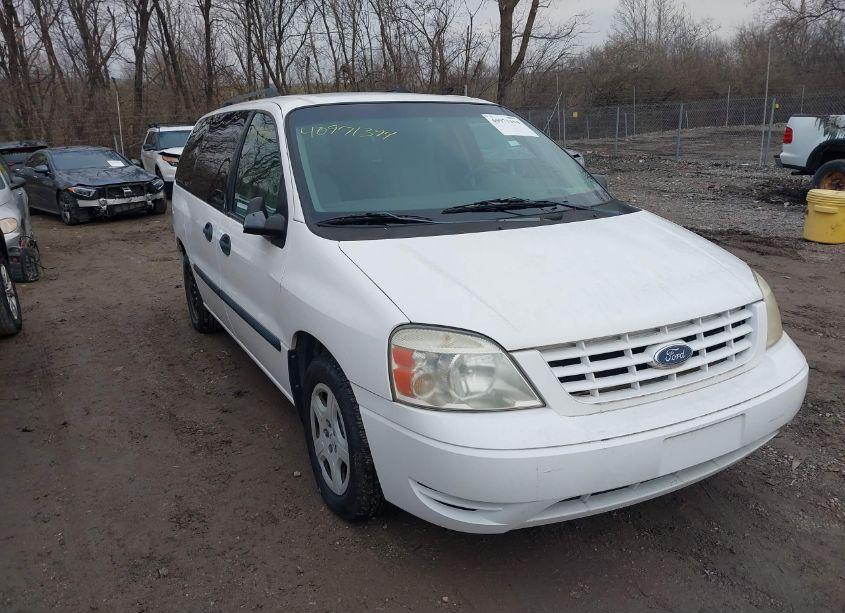 2006 Ford Freestar SE (VIN 2FMZA51606BA63901) main photo