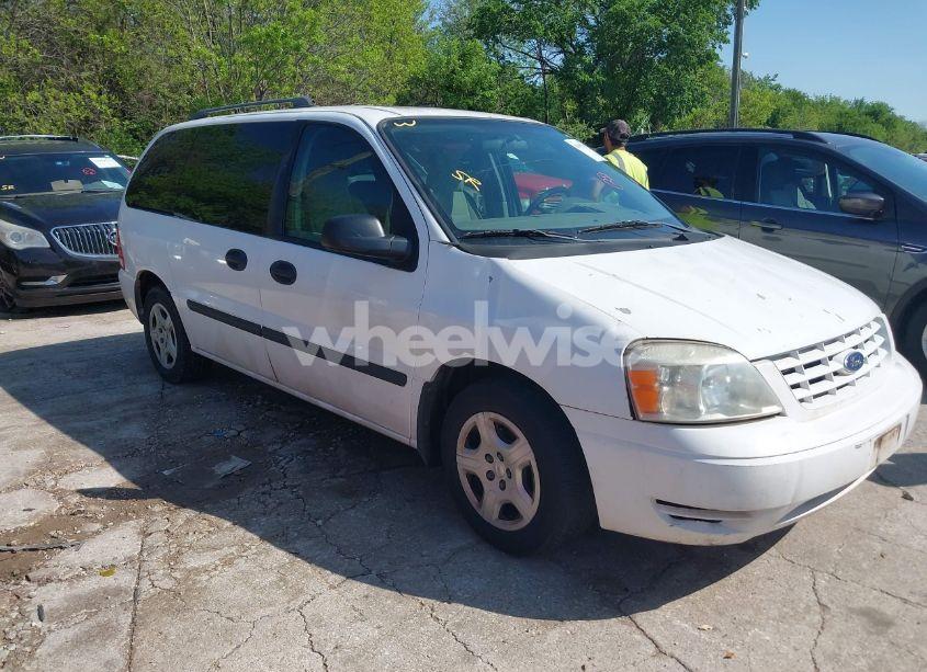 2006 Ford Freestar SE (VIN 2FMZA51626BA03120) main photo