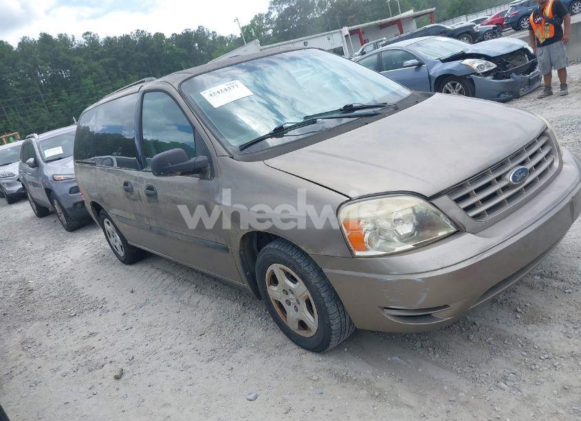 2005 Ford Freestar SE (VIN 2FMZA51645BA56383) main photo