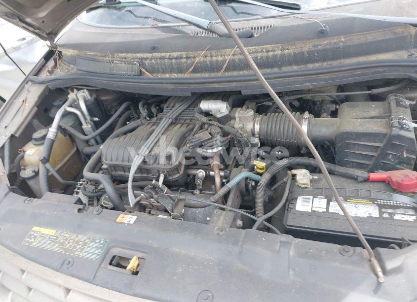 Photo 10 of 2005 Ford Freestar SE (VIN 2FMZA51645BA56383)