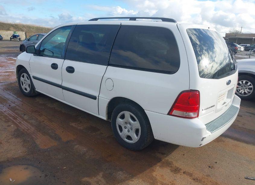 Photo 3 of 2005 Ford Freestar SE (VIN 2FMZA51645BA58540)