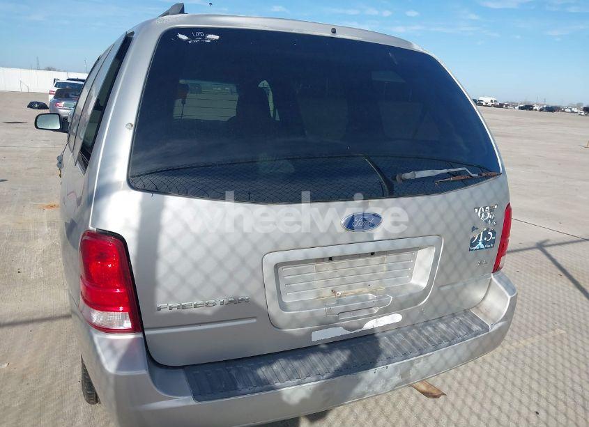 Photo 16 of 2006 Ford Freestar SE (VIN 2FMZA51646BA39844)