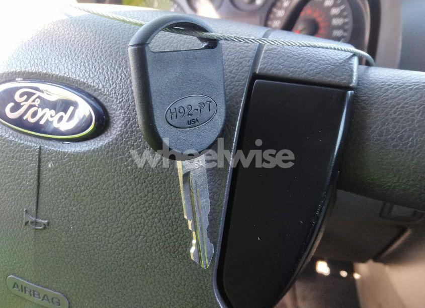 Photo 11 of 2006 Ford Freestar SE (VIN 2FMZA51666BA41482)
