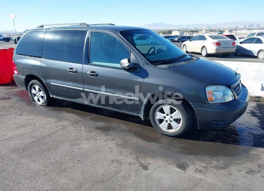 2007 Ford Freestar SE (VIN 2FMZA51667BA04062) main photo