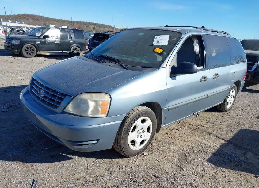 Photo 2 of 2005 Ford Freestar SE (VIN 2FMZA51675BA01099)