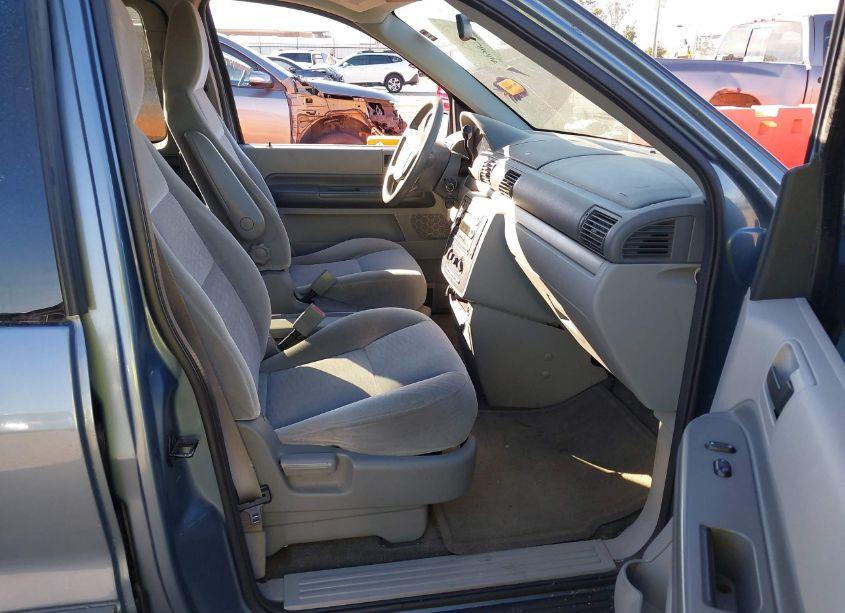 Photo 5 of 2005 Ford Freestar SE (VIN 2FMZA51675BA01099)