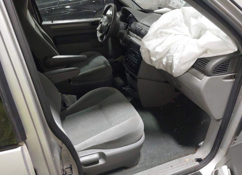 Photo 5 of 2006 Ford Freestar SE (VIN 2FMZA51676BA61241)