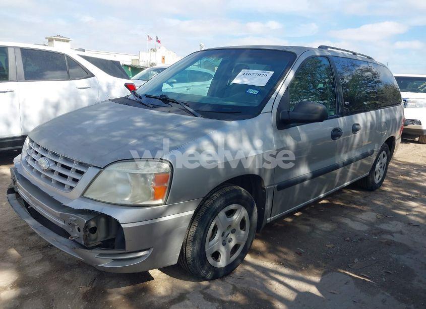 Photo 2 of 2005 Ford Freestar SE (VIN 2FMZA51685BA03136)
