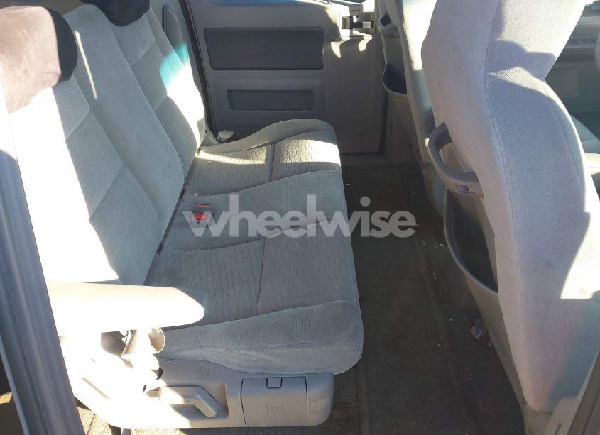 Photo 8 of 2005 Ford Freestar SE (VIN 2FMZA51695BA27882)