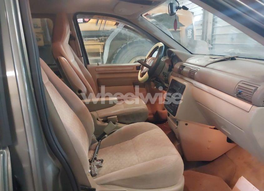 Photo 5 of 2006 Ford Freestar SE (VIN 2FMZA51696BA43601)