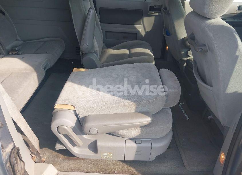 Photo 8 of 2004 Ford Freestar SEL (VIN 2FMZA52204BB07095)