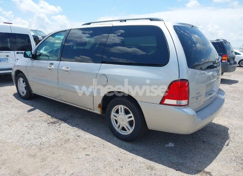 Photo 3 of 2004 Ford Freestar SEL (VIN 2FMZA52214BB10099)