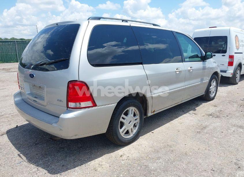 Photo 4 of 2004 Ford Freestar SEL (VIN 2FMZA52214BB10099)