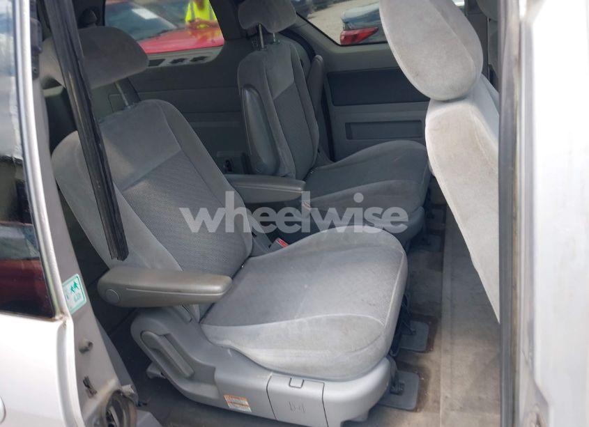 Photo 8 of 2007 Ford Freestar SEL (VIN 2FMZA52217BA00979)