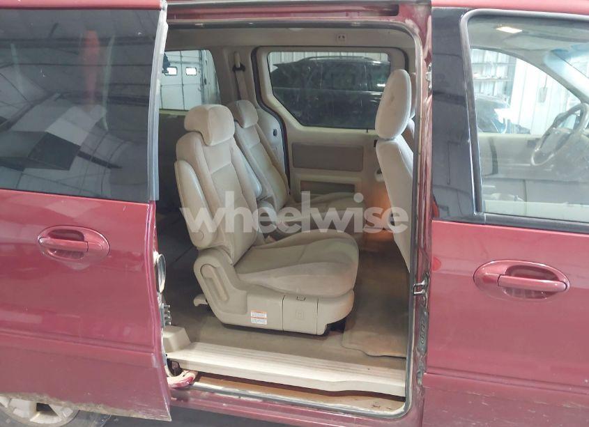 Photo 8 of 2005 Ford Freestar SEL (VIN 2FMZA52225BA28027)