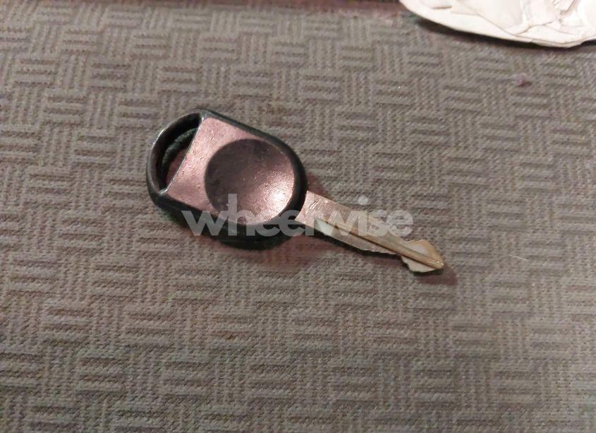 Photo 11 of 2004 Ford Freestar SEL (VIN 2FMZA52234BA15883)