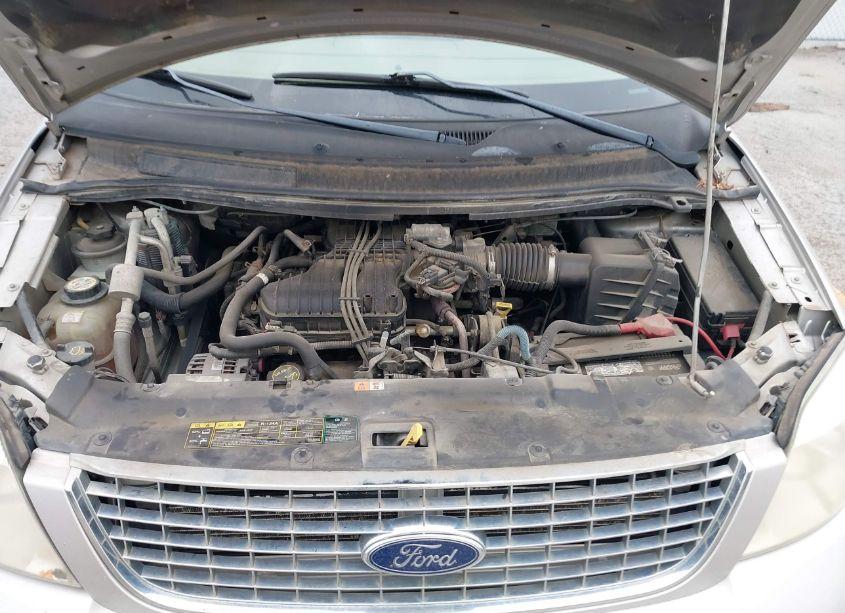 Photo 10 of 2004 Ford Freestar SEL (VIN 2FMZA52244BB16270)