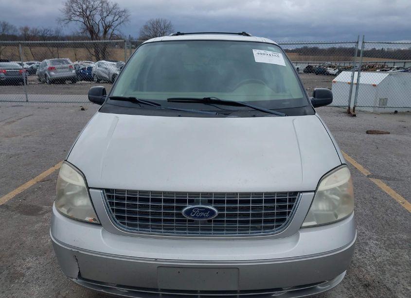 Photo 12 of 2004 Ford Freestar SEL (VIN 2FMZA52244BB16270)
