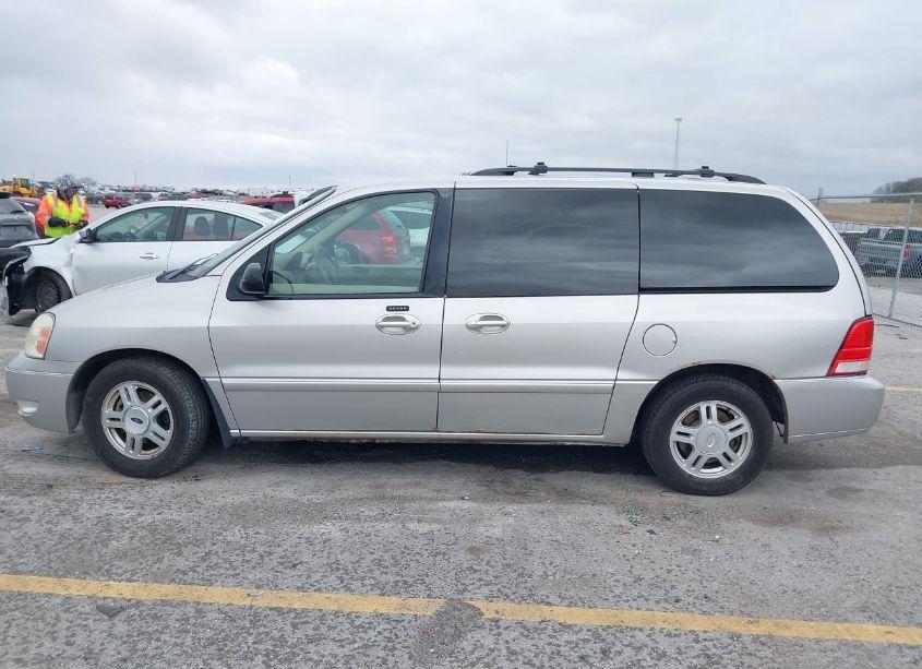 Photo 14 of 2004 Ford Freestar SEL (VIN 2FMZA52244BB16270)