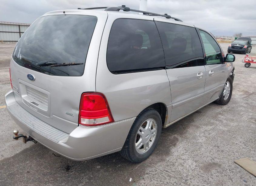 Photo 4 of 2004 Ford Freestar SEL (VIN 2FMZA52244BB16270)