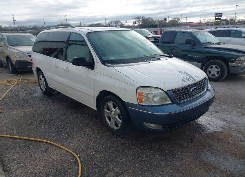 2005 Ford Freestar SEL (VIN 2FMZA52245BA06871) main photo