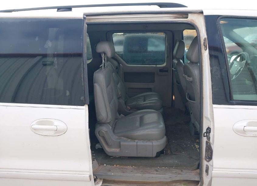 Photo 8 of 2005 Ford Freestar SEL (VIN 2FMZA52245BA06871)