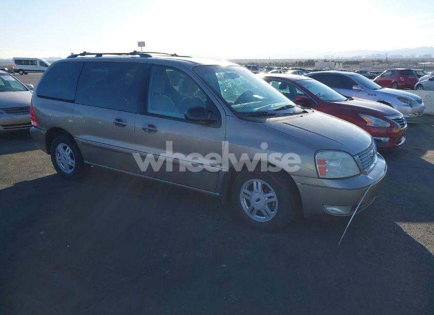 2004 Ford Freestar SEL (VIN 2FMZA52254BA33253) main photo