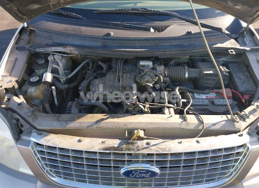 Photo 10 of 2004 Ford Freestar SEL (VIN 2FMZA52254BA33253)