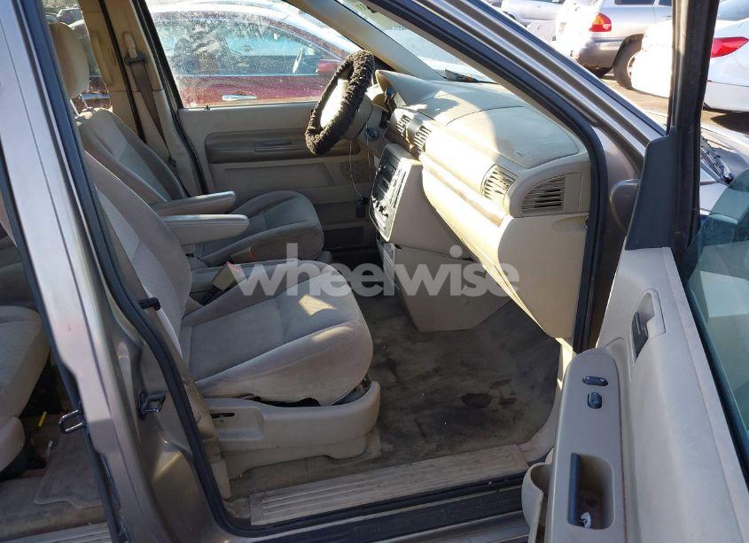 Photo 5 of 2004 Ford Freestar SEL (VIN 2FMZA52254BA33253)