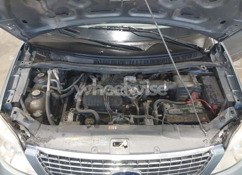 Photo 10 of 2005 Ford Freestar SEL (VIN 2FMZA52265BA19556)