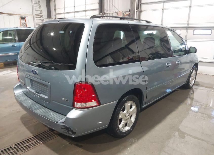 Photo 4 of 2005 Ford Freestar SEL (VIN 2FMZA52265BA19556)