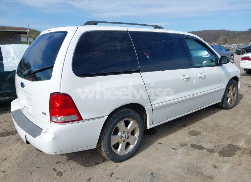 Photo 4 of 2006 Ford Freestar SEL (VIN 2FMZA52276BA05540)