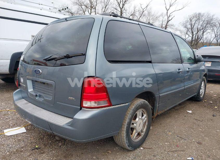 Photo 4 of 2004 Ford Freestar SEL (VIN 2FMZA52284BA92345)
