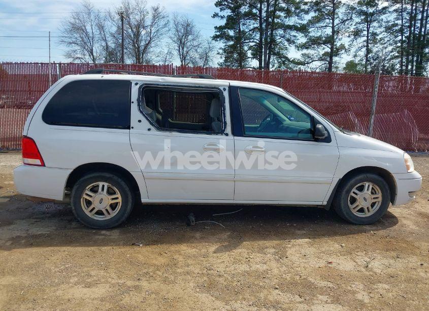 Photo 6 of 2006 Ford Freestar SEL (VIN 2FMZA52296BA23814)