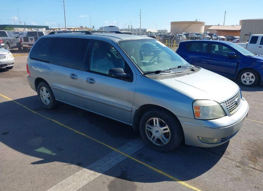 2007 Ford Freestar SEL (VIN 2FMZA522X7BA04612) main photo