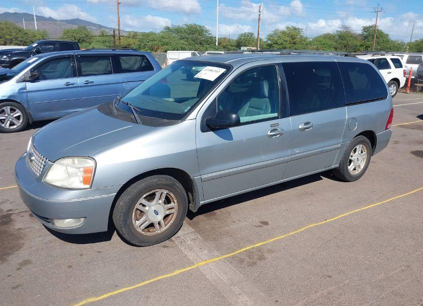 Photo 2 of 2007 Ford Freestar SEL (VIN 2FMZA522X7BA04612)