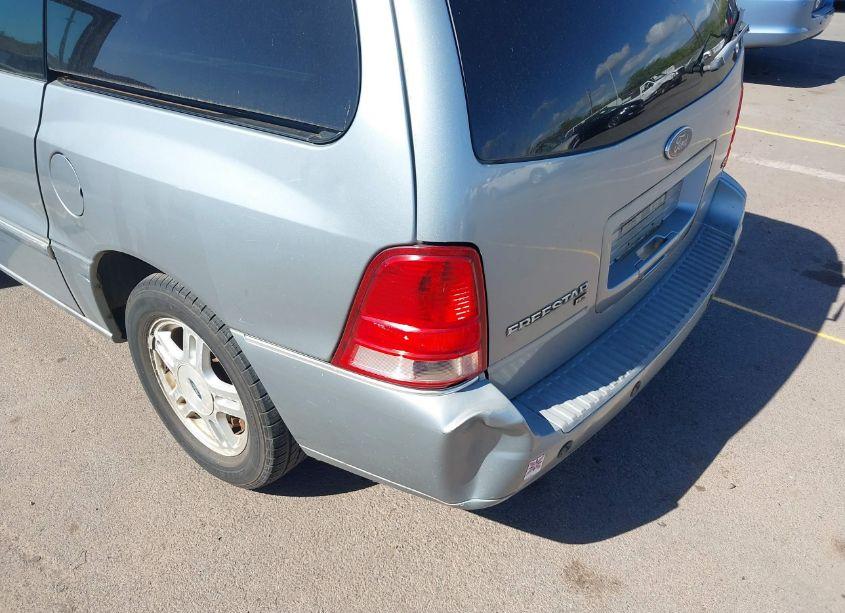 Photo 6 of 2007 Ford Freestar SEL (VIN 2FMZA522X7BA04612)