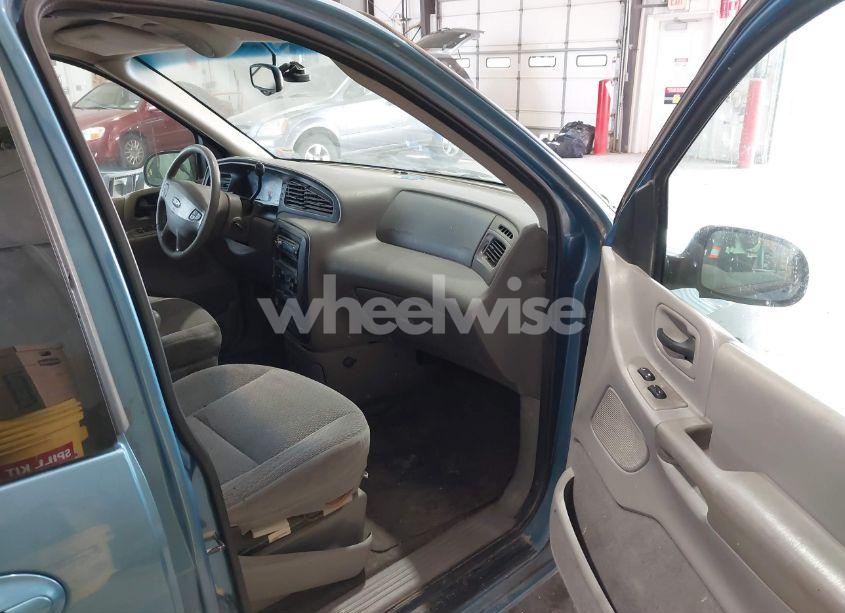 Photo 5 of 2001 Ford Windstar SE (VIN 2FMZA52401BA11481)