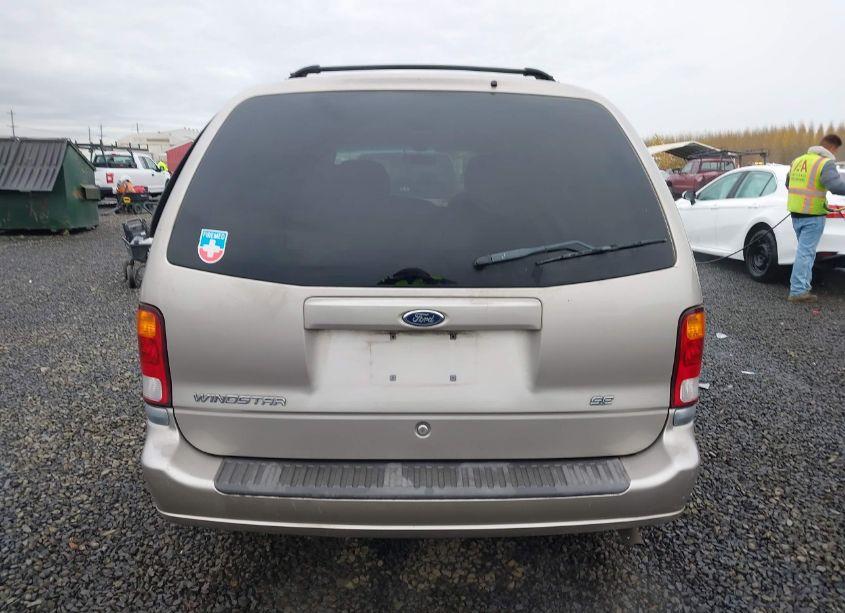 Photo 17 of 2002 Ford Windstar SE (VIN 2FMZA52402BB64203)