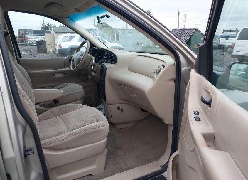 Photo 5 of 2002 Ford Windstar SE (VIN 2FMZA52402BB64203)